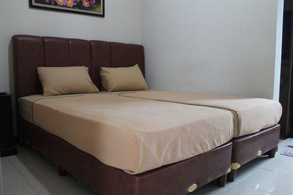 Tasik Jogja Hotel Джокьякарта Экстерьер фото