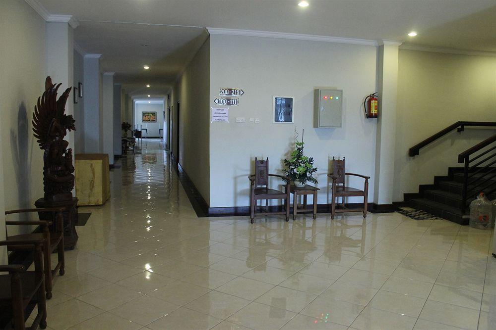 Tasik Jogja Hotel Джокьякарта Экстерьер фото