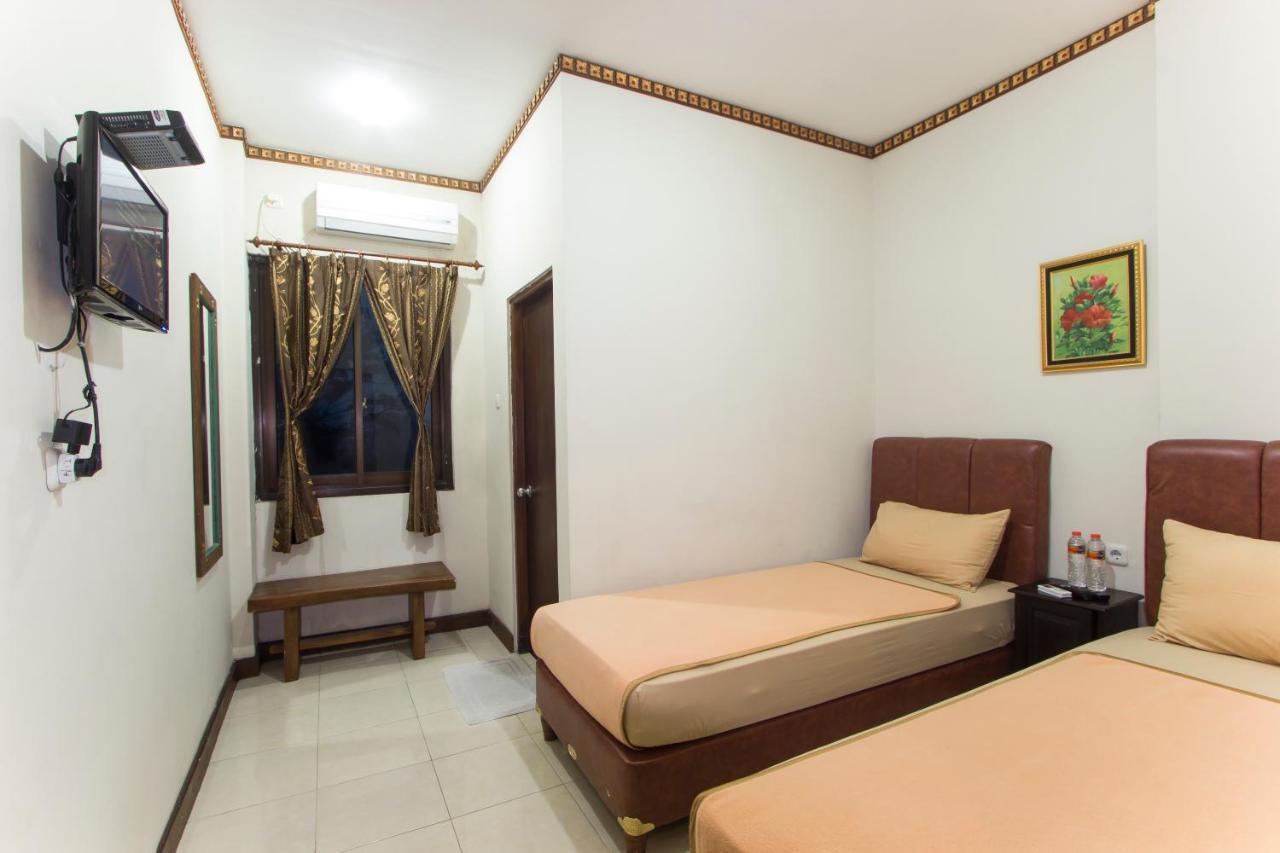 Tasik Jogja Hotel Джокьякарта Экстерьер фото